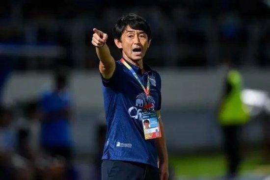 大众浴池实拍女士洗澡间